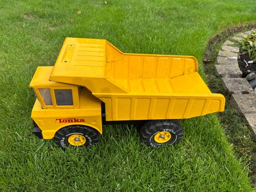 Vintage tonka dump - tonka, dump/tipper