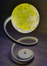 Table Desk Lamp Earth Like Globe metal Stand Used Rechargeable USB Not Supplied