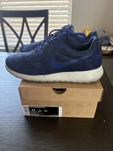 Nike roshe run size - 11, blue