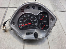 VESPA GTS 125 SPEEDOMETER