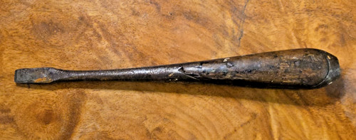 Vintage screwdriver very - screwdriver,