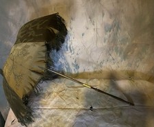 ANTIQUE CARRIAGE/FOLDING