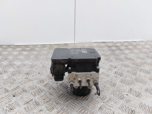 Volvo xc60 2015 - abs, pump