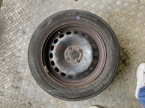 Renault clio wheel - 15",