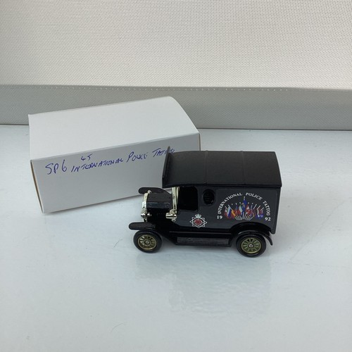 Lledo sp6 model - ford, van
