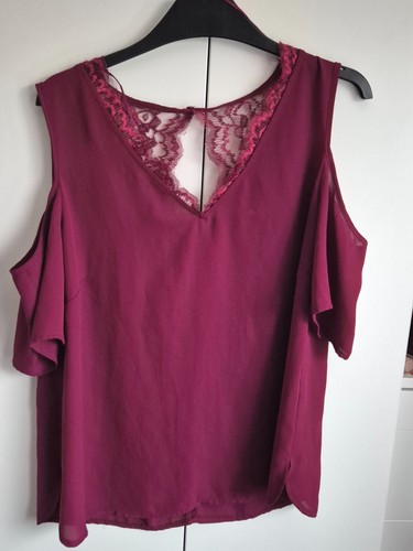 Red wine lacey cold - wine,