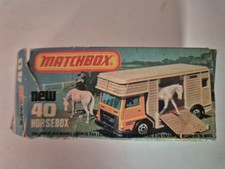 Matchbox Superfast 75 New 40 Horsebox