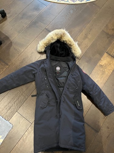 Womens canada goose coat - coat, small
