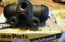 LW15302 New Rear RH Wheel Cylinder Ford Transit 100 130 Metrocab Taxi