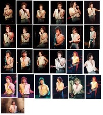 25 Robert Plant colour concert