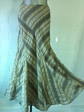 SIZE 16 LIGHT BROWN STRIPED CRINKLE TAFFETA SKIRT GOTH STEAMPUNK WHITBY AUTUMN