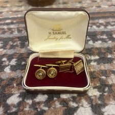 Set Of 2 Vintage Cufflinks, Very Nice In Original Box