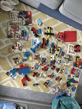 Vintage Lego. Lots of Sets and Instructions With Minifigures And Booklets