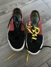 UK Size 3.5 Limited Edition The Simpson El Barto VANS Shoes