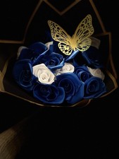 Ribbon Bouquet White And Blue