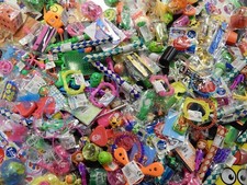 100 Boys/Girls Pinata/Party Bag Fillers, Toys, Favours, Lucky Dip Prizes