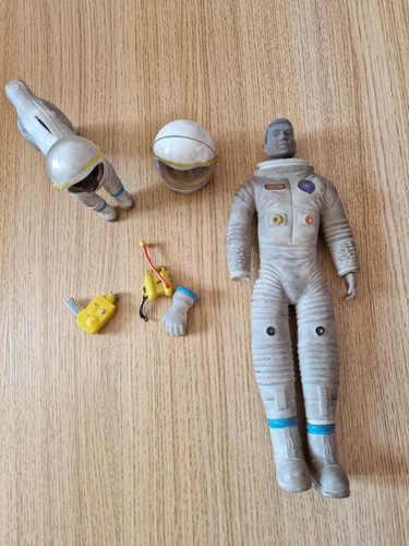 Gilbert toys moon - toys, mcdare
