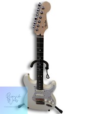 Fender electric guitar modern - electric,