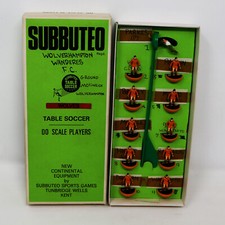 VINTAGE SUBBUTEO THE FOOTBALL GAME TABLE SOCCER 00 SCALE PLAYERS WOLVERHAMPTON