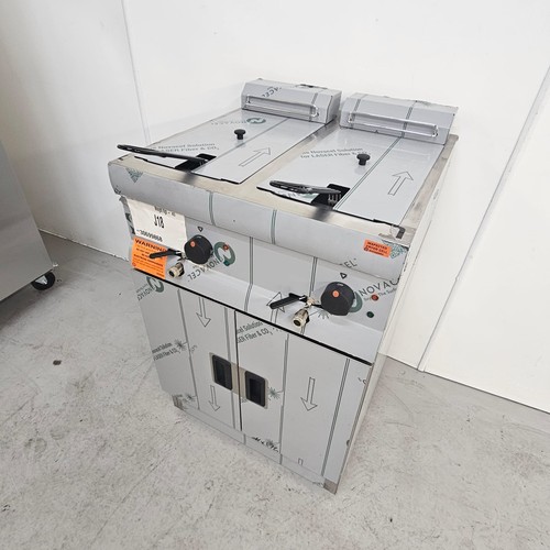 Twin fryer 2x9l freestanding - twin,