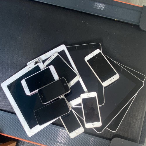 Apple iphone job lot - apple, 9