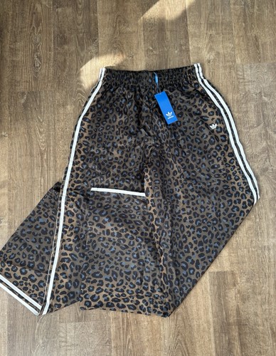 Leopard print wide - print, wide-leg