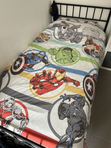 Marvel superhero bundle - marvel,