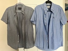 2 Men’s Short-sleeved Shirts