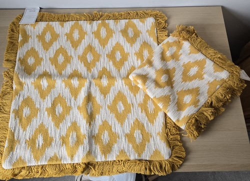 Bnwt home ikat - ,