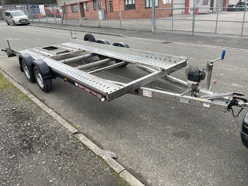 Car trailer transporter hire - car,