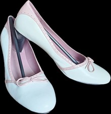 RARE! GUCINARI LADIES COURT