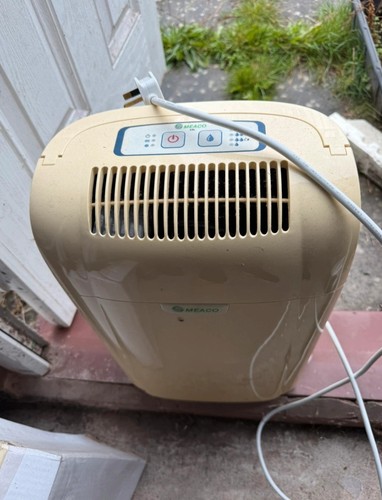 Meaco litre dehumidifier - ,