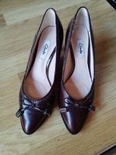 WOMENS CLARKS NARRATIVE DEETA BOMBAY UK 6D  PATENT HIGH HEEL COURT SHOES