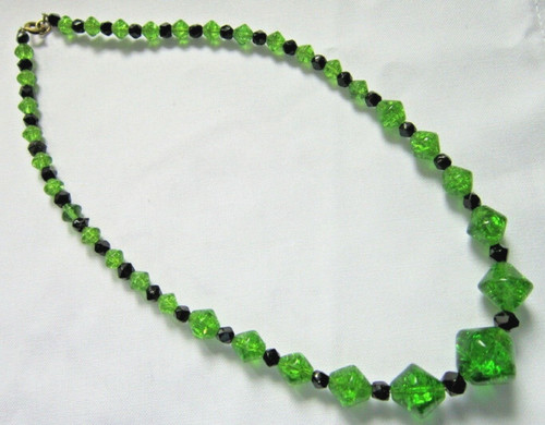 Vintage emerald green - , crackle