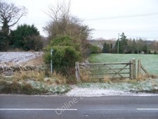 Photo 6x4 Start of Footpath Kingham Leaving the road opposite the playing c2009