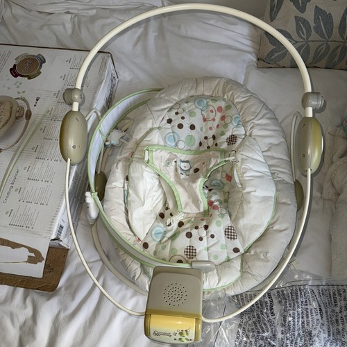 Musical baby bouncer - with, 7