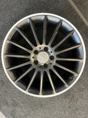 Genuine mercedes amg c63 - mercedes,