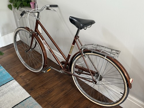Raleigh women vintage bike - women's,