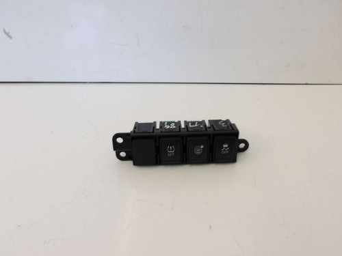 Nissan juke tekna dig mk1 - nissan,