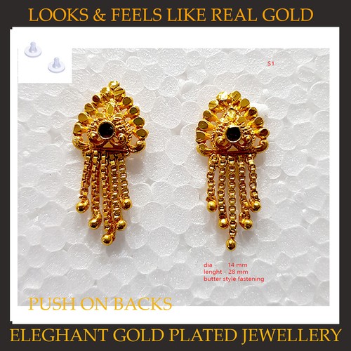 Gold plated earrings - ct,