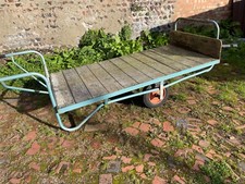 Trolly Market Traders Courier Trolley Shippers