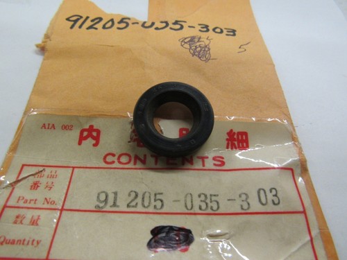 Nos oem honda oil seal - honda,