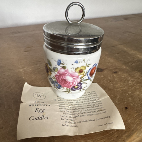 Royal worcester porcelain - worcester,