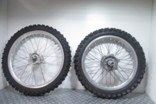 Yamaha YZ 125 2T Wheels