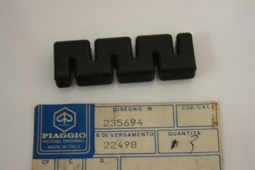 Cylinder head vibration - head, damper