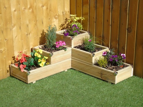 Large tiered corner - large,