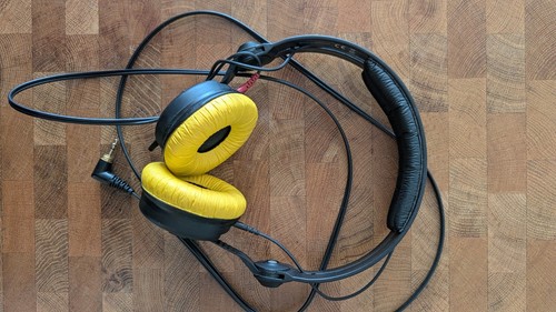 Sennheiser dj headphones - sennheiser,