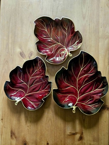 Set carlton ware - of, rouge