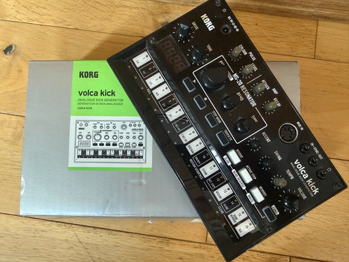 Korg volca kick synth boxed - kick,