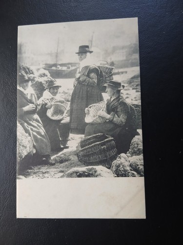Welsh costume fisherwomen - welsh, costume,